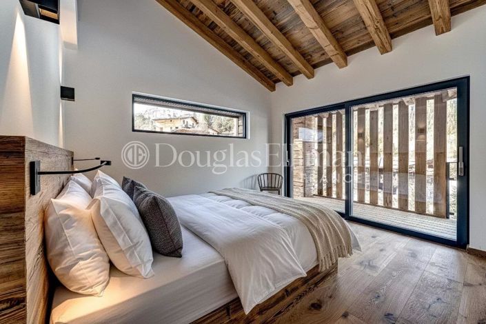 Image No.14-5 Bed House for sale