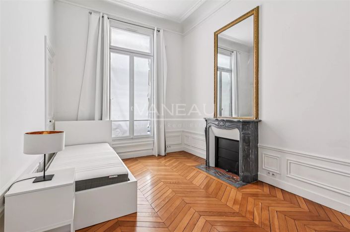 Image No.18-Appartement de 4 chambres à vendre à Paris