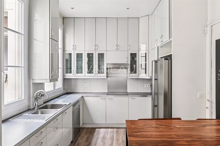 Image No.19-Appartement de 4 chambres à vendre à Paris