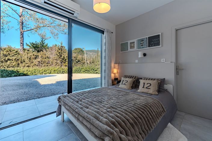 Image No.13-5 Bed House for sale