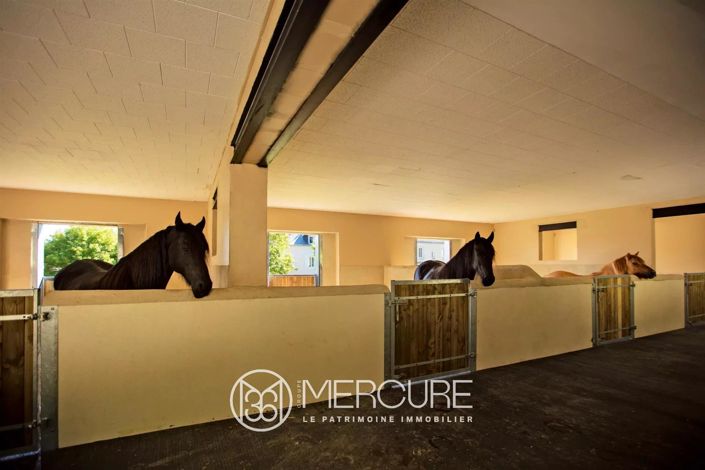 Image No.10-17 Bed House for sale