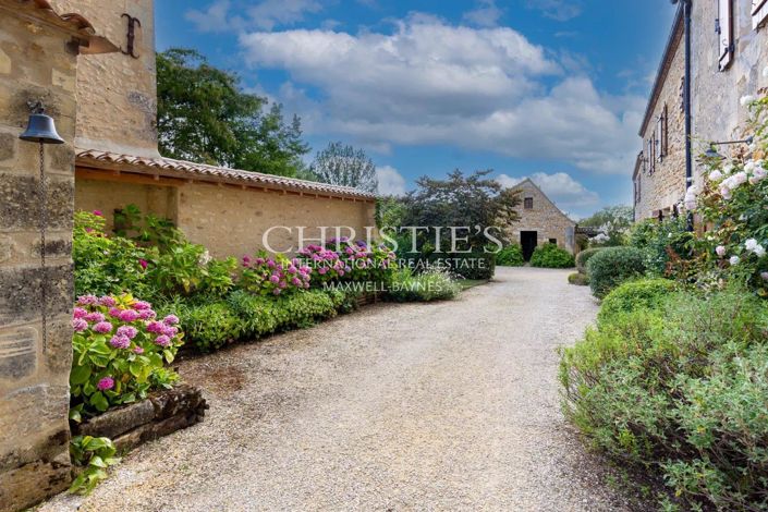 Image No.30-5 Bed House for sale
