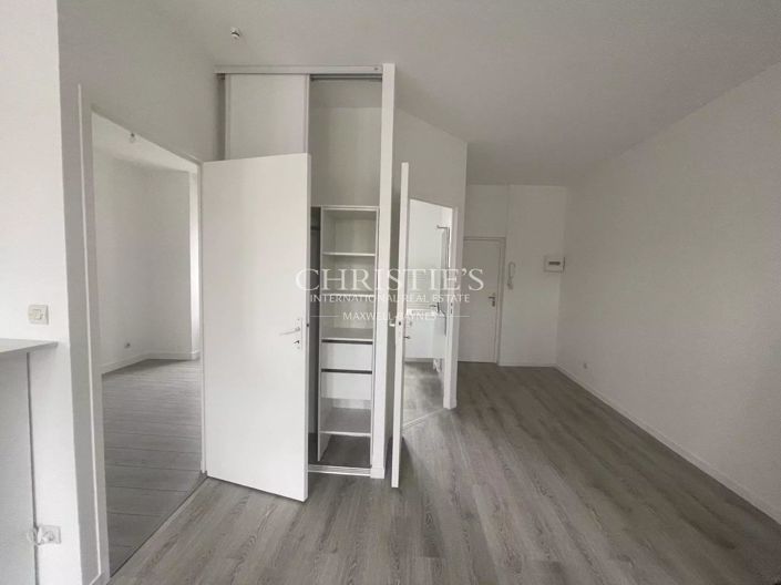 Image No.29-Propriété à vendre à La Rochelle