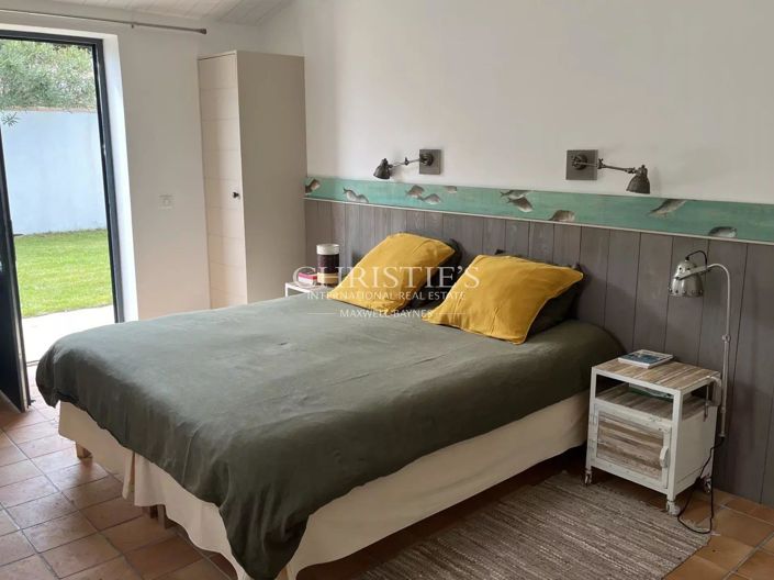 Image No.13-5 Bed House for sale