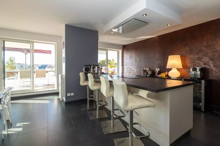 Image No.7-3 Bed Apartment for sale