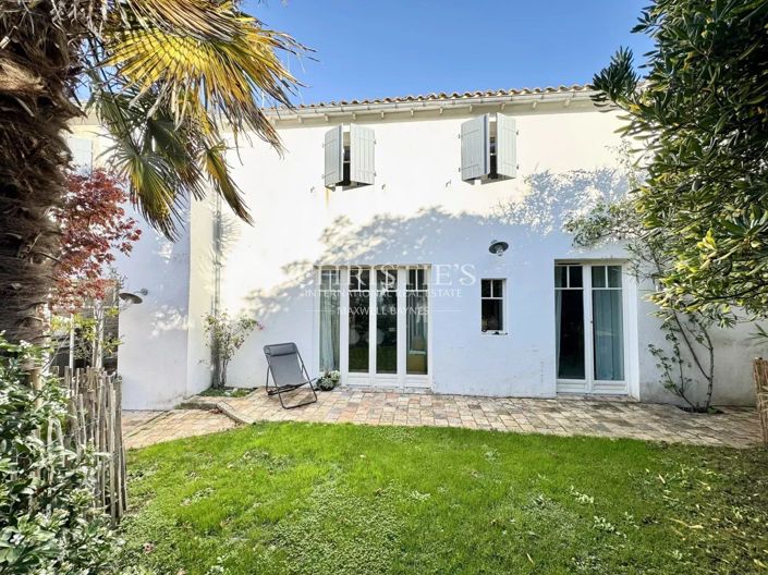 Image No.35-5 Bed House for sale