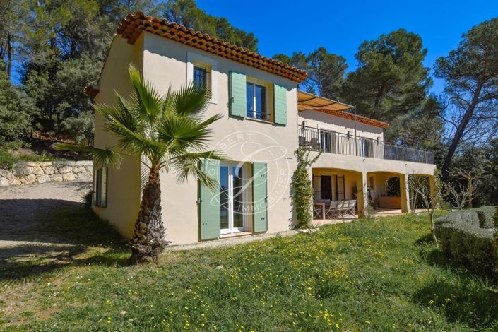 Image No.26-5 Bed House for sale