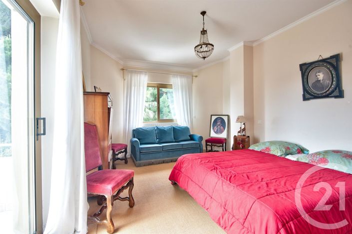 Image No.14-5 Bed House for sale