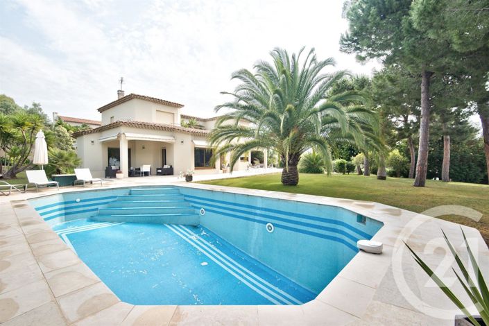 Image No.4-5 Bed House for sale