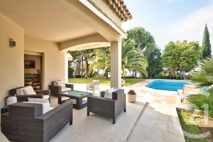 Image No.5-5 Bed House for sale