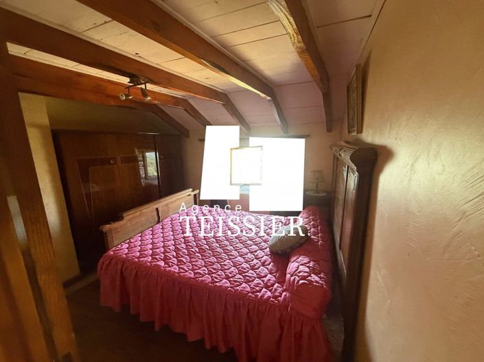 Image No.22-4 Bed House for sale