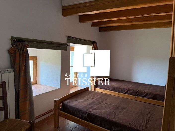 Image No.19-7 Bed House for sale