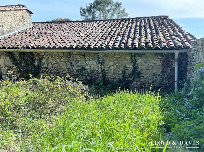 Image No.2-House for sale