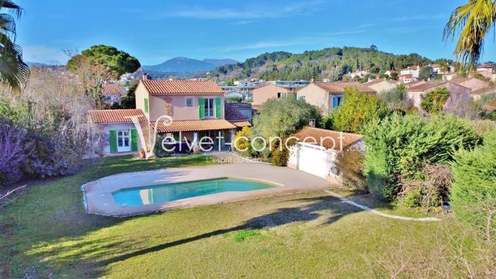 Image No.3-Maison de 4 chambres à vendre à Biot