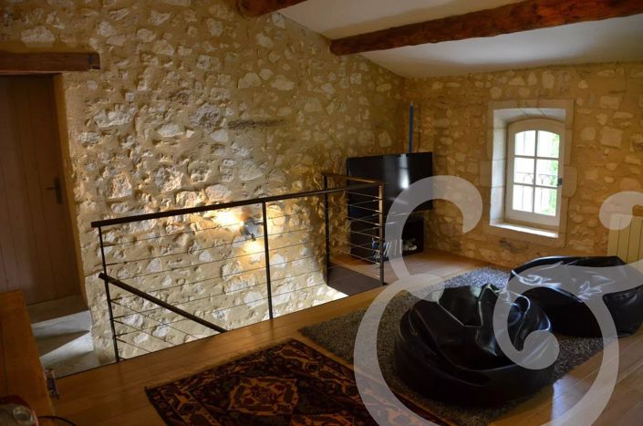 Image No.11-5 Bed House for sale