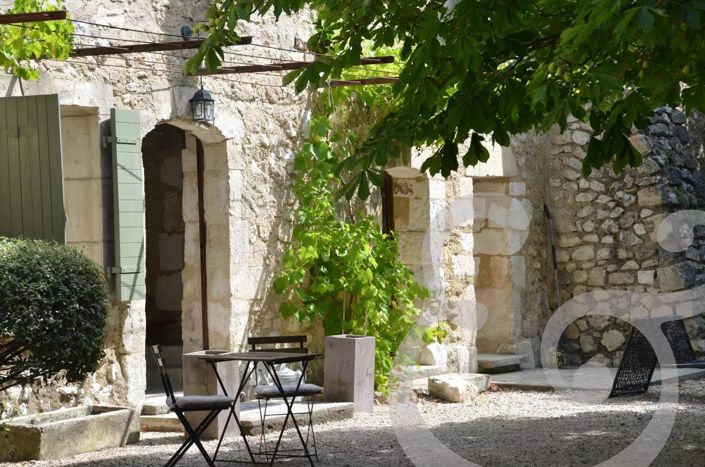 Image No.4-5 Bed House for sale