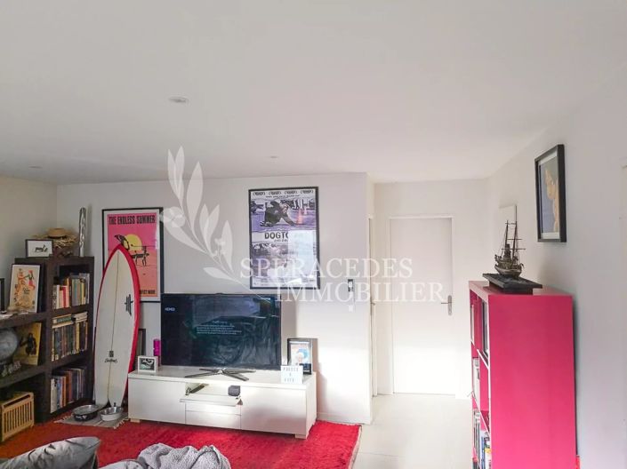 Image No.5-Appartement de 2 chambres à vendre à Spéracèdes