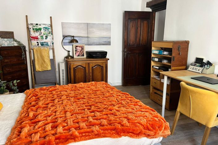 Image No.19-5 Bed House for sale