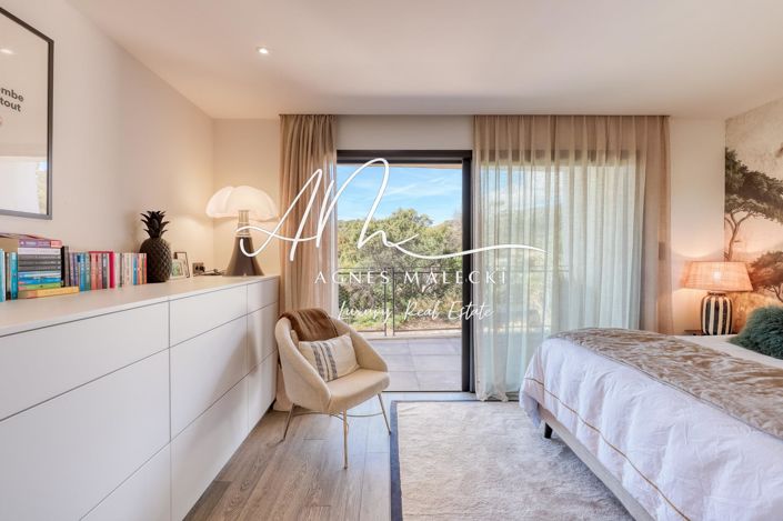 Image No.10-4 Bed Apartment for sale