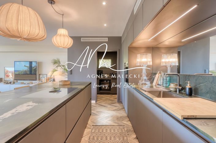 Image No.5-4 Bed Apartment for sale