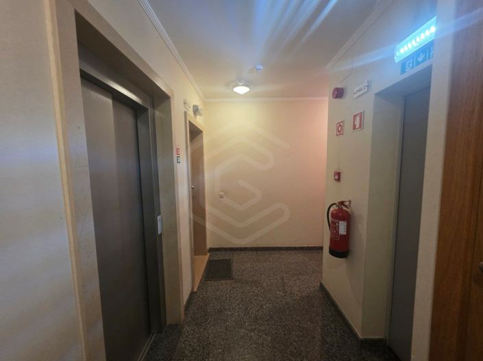 Image No.37-2 Bed Apartment for sale
