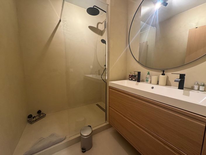 Image No.7-Appartement de 2 chambres à vendre à Saint-Tropez