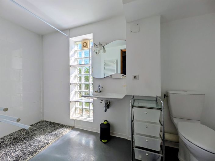 Image No.19-Maison de 15 chambres à vendre à Gers