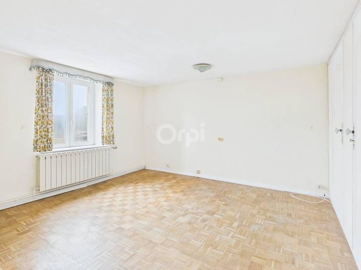 Image No.5-Maison de 3 chambres à vendre à Franche-Comté