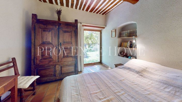 Image No.12-4 Bed House for sale