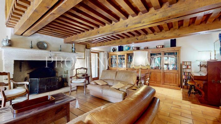 Image No.14-4 Bed House for sale