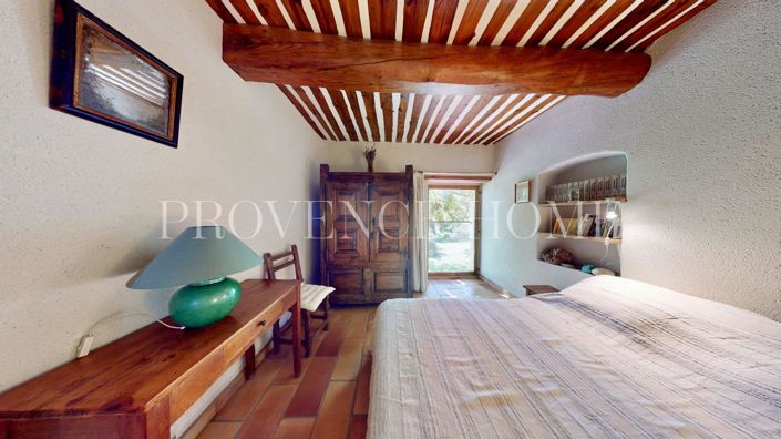 Image No.18-4 Bed House for sale