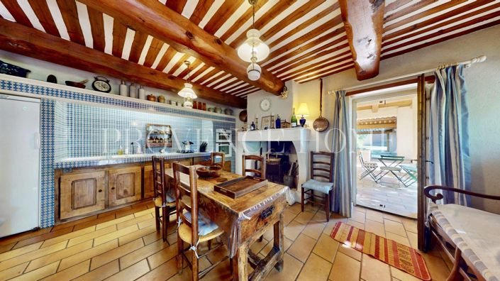 Image No.6-4 Bed House for sale