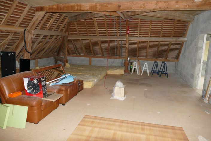 Image No.19-5 Bed House for sale