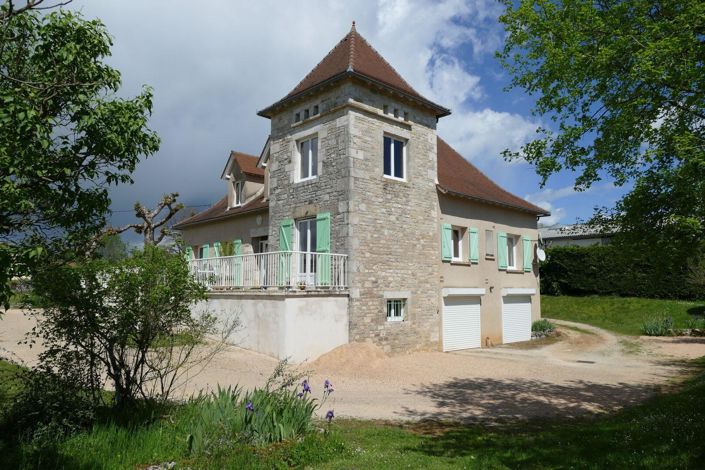 Image No.4-5 Bed House for sale