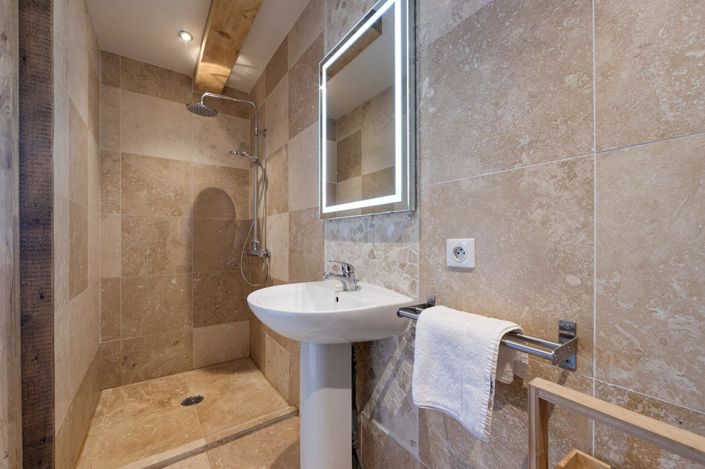 Image No.10-4 Bed Apartment for sale