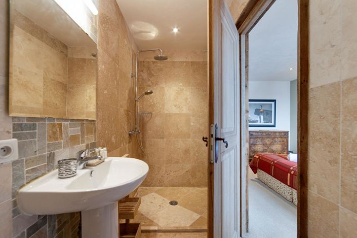 Image No.8-4 Bed Apartment for sale