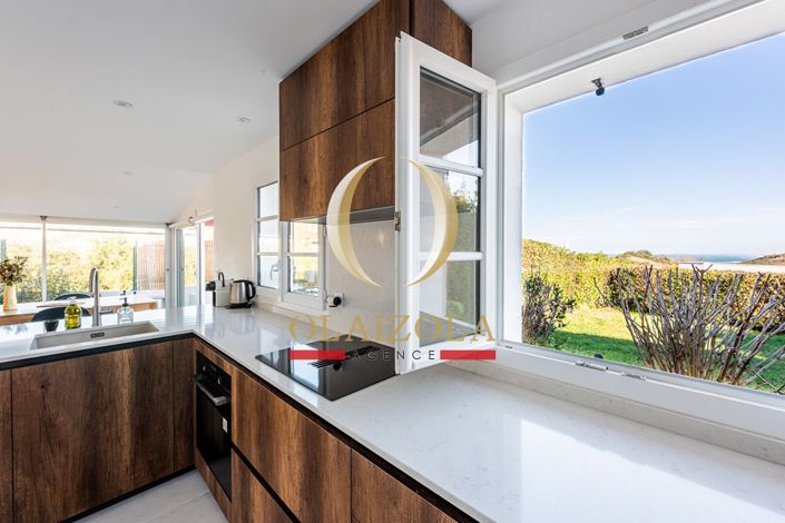Image No.7-3 Bed House for sale