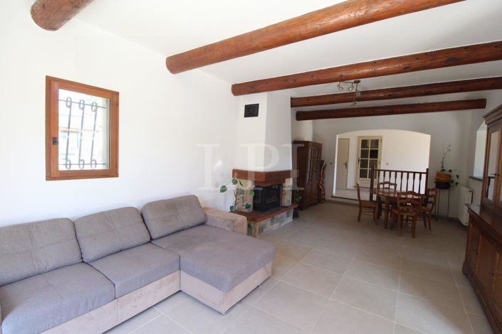 Image No.5-3 Bed House for sale