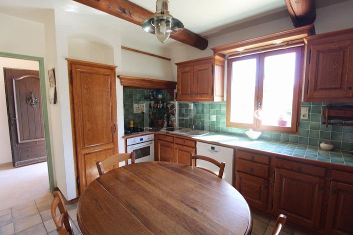 Image No.6-3 Bed House for sale