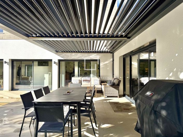 Image No.14-5 Bed House for sale