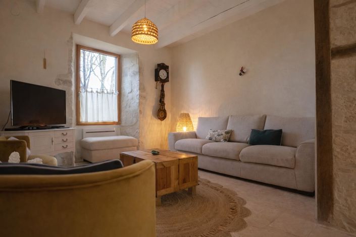 Image No.12-4 Bed House for sale