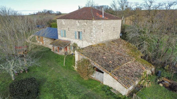 Image No.2-4 Bed House for sale