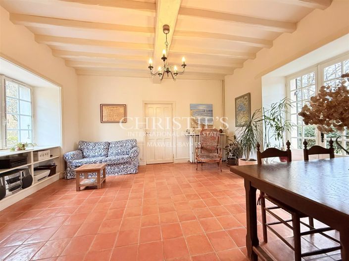 Image No.13-3 Bed House for sale