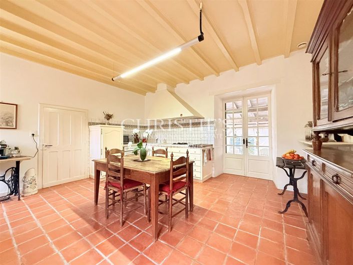 Image No.15-3 Bed House for sale