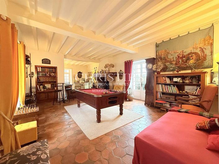 Image No.9-3 Bed House for sale