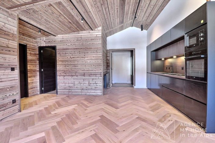 Image No.9-2 Bed Apartment for sale