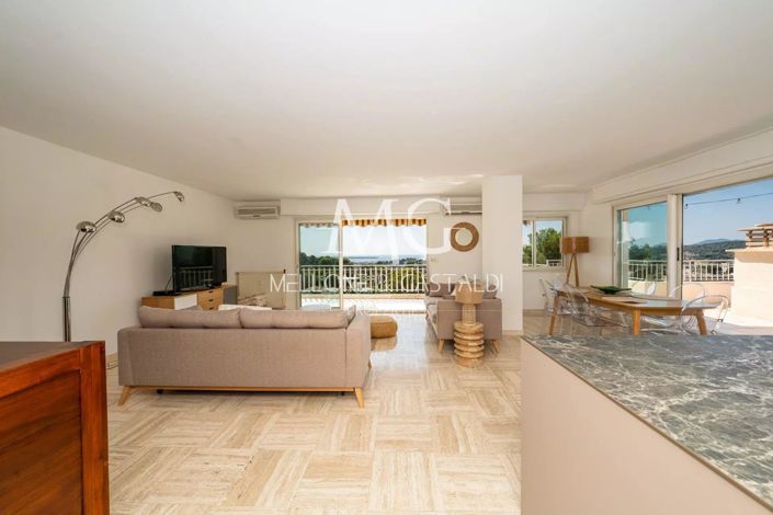 Image No.18-2 Bed Apartment for sale