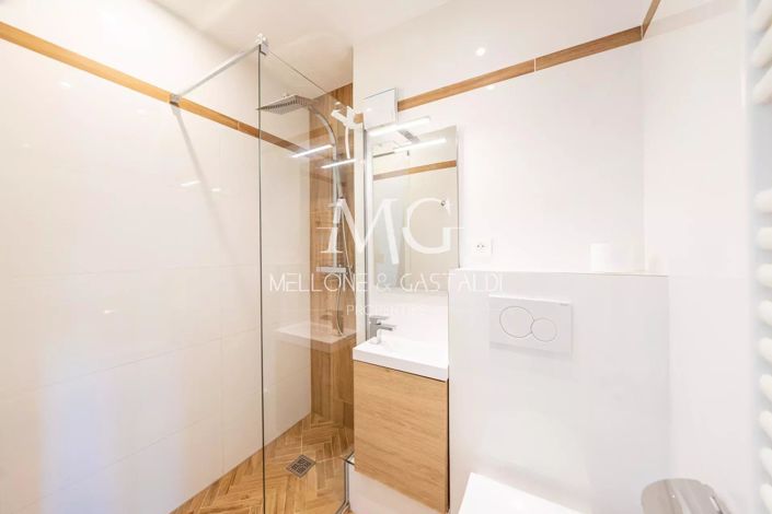 Image No.21-2 Bed Apartment for sale