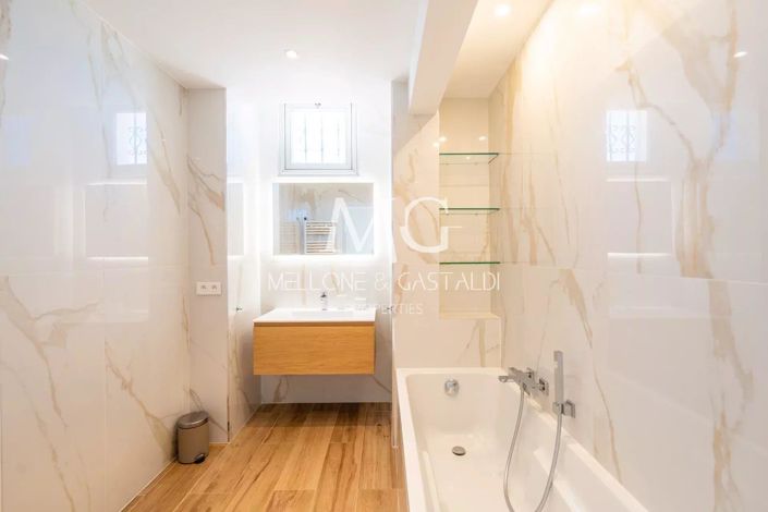 Image No.22-2 Bed Apartment for sale