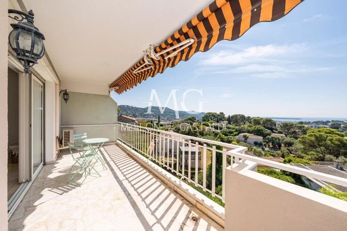 Image No.24-2 Bed Apartment for sale